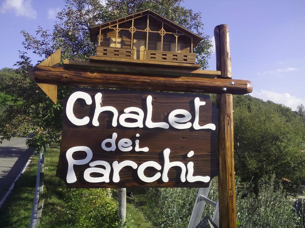 Chalet Dei Parchi Bed & Breakfast Saracinesco Exterior foto